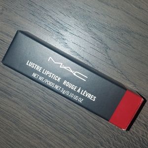 MAC Lustre Lipstick